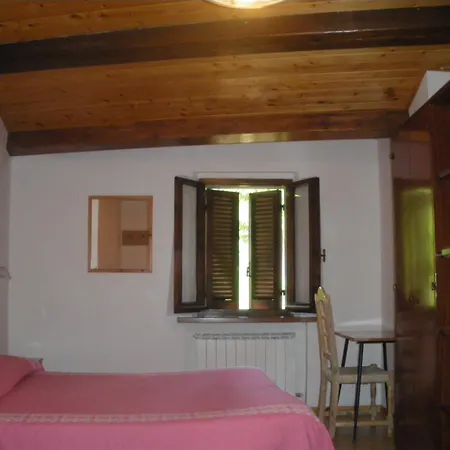 Orsaiola Vakantieboerderij Urbania