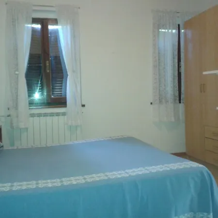 Orsaiola Agroturismo Urbania